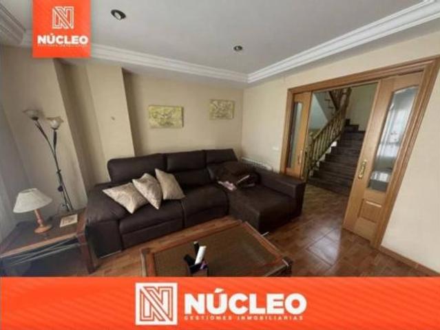 Villa en venta en Utiel