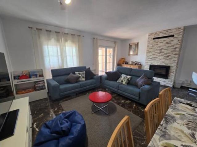 Chalet en venta en Valdemorillo, Madrid