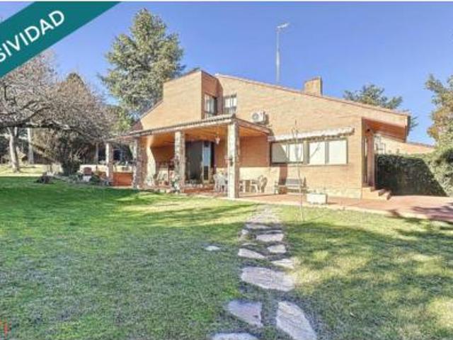 Villa en venta en Valdeolmos-alalpardo, Miraval