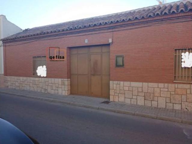 Chalet en venta en La Magdalena, Valdepeñas