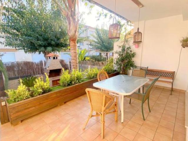 Villa en venta en Vallada