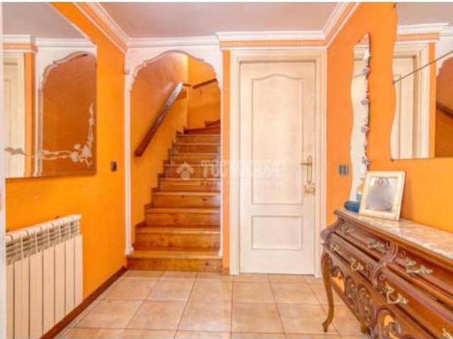 Chalet en venta en Girón, Valladolid