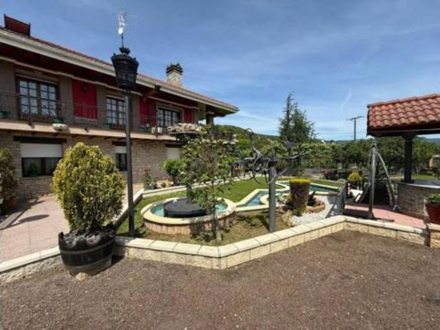 Chalet en venta en Villasana de Mena, Valle De Mena