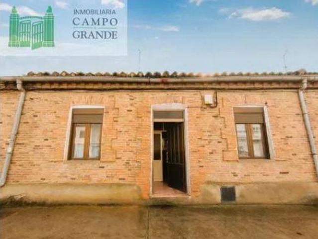 Chalet en venta en Venta de Baños, Palencia
