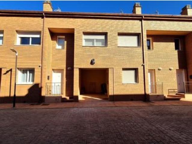 Chalet en venta en Venta De Baños, Castilla y León