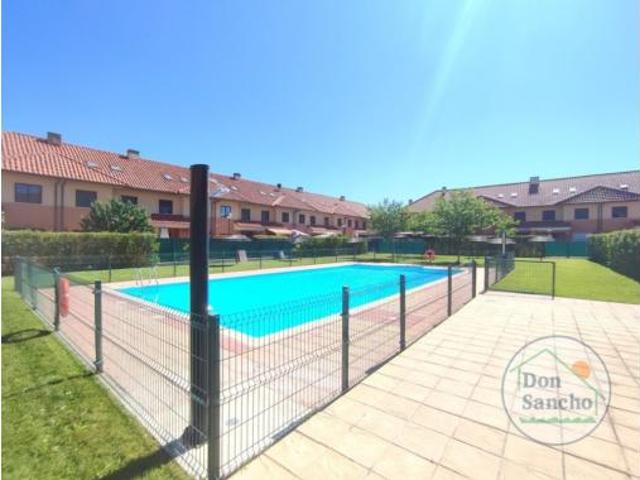 Chalet en venta en Viana De Cega, Castilla y León
