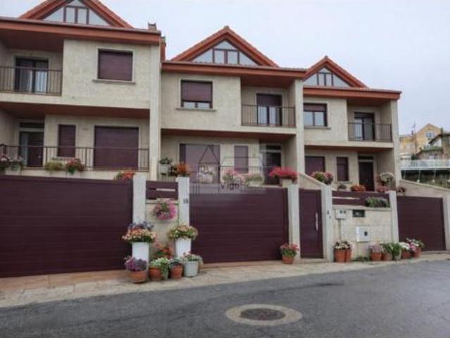 Chalet en venta en Teis, Vigo