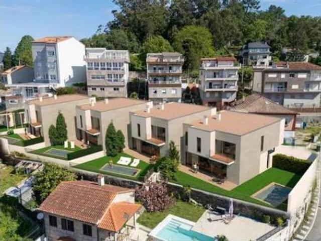 Chalet en venta en Teis, Vigo