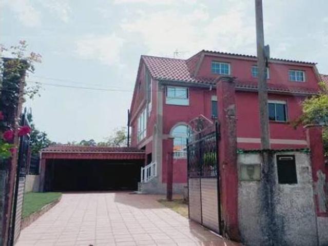 Chalet en venta en Vigo