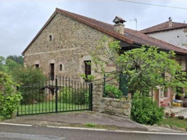 Chalet en venta en Villacarriedo, Cantabria