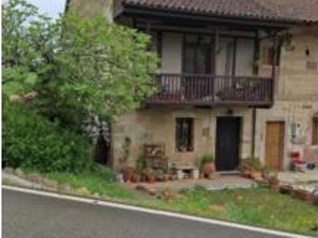 Chalet en venta en Villacarriedo, Cantabria