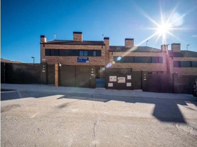 Chalet en venta en El Mirador, Villalbilla