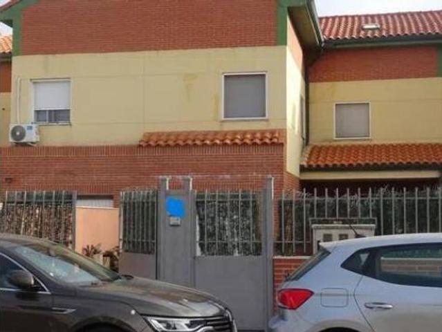 Chalet en venta en Villaluenga De La Sagra, Castilla-La Mancha