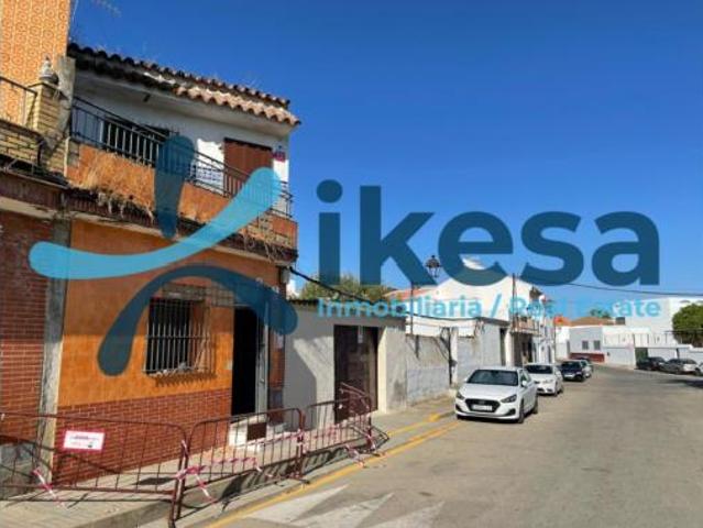 Chalet en venta en Villamanrique De La Condesa, Andalucía