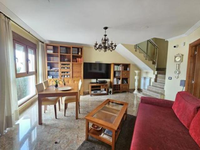 Chalet en venta en Anantapur, Villamayor