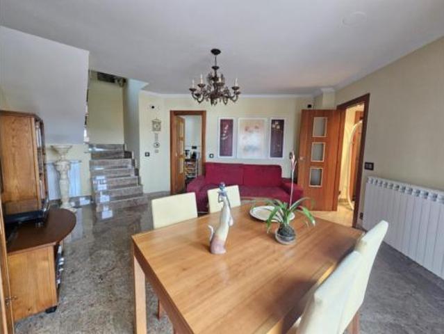 Chalet en venta en Anantapur, Villamayor