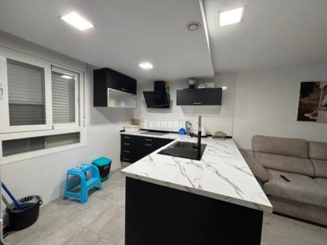 Chalet en venta en Villamediana De Iregua, La Rioja