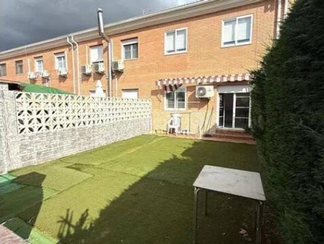 Chalet en venta en Villanueva De La Torre, Castilla-La Mancha
