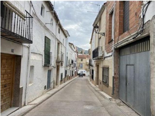Chalet en venta en Villanueva Del Arzobispo, Andalucía