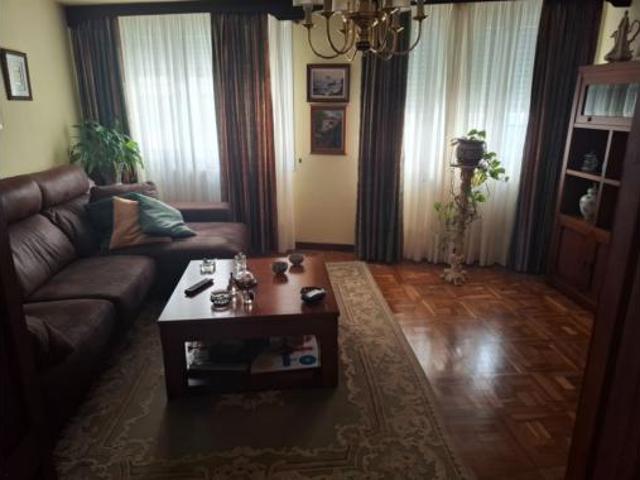 Chalet en venta en Viveiro, Lugo