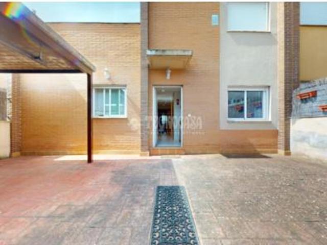 Chalet en venta en Yebes, Castilla-La Mancha