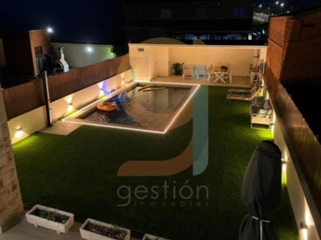 Chalet en venta en Camino de Yuncos, Yeles