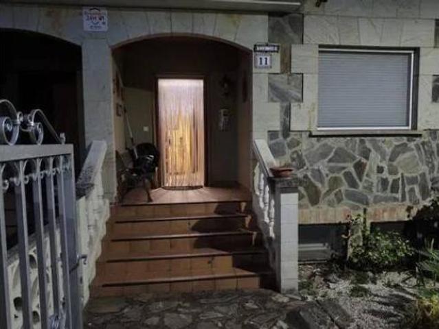 Chalet en venta en Zarratón, La Rioja