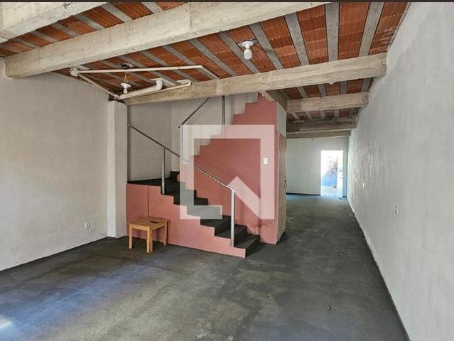 Casa aluguel em Região Geográfica Imediata do Rio de Janeiro, Região Metropolitana do Rio de Janeiro