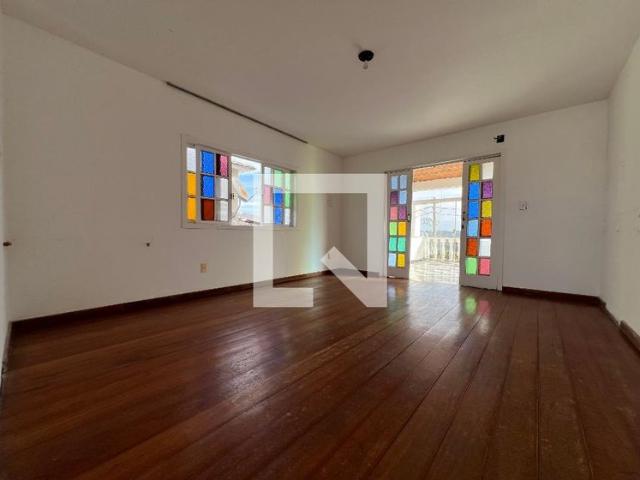 Casa aluguel em Região Geográfica Imediata de Juiz de Fora, Juiz de Fora