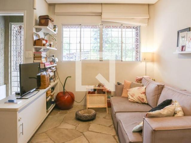 Casa aluguel em Região Imediata de São Paulo, Região Metropolitana de São Paulo