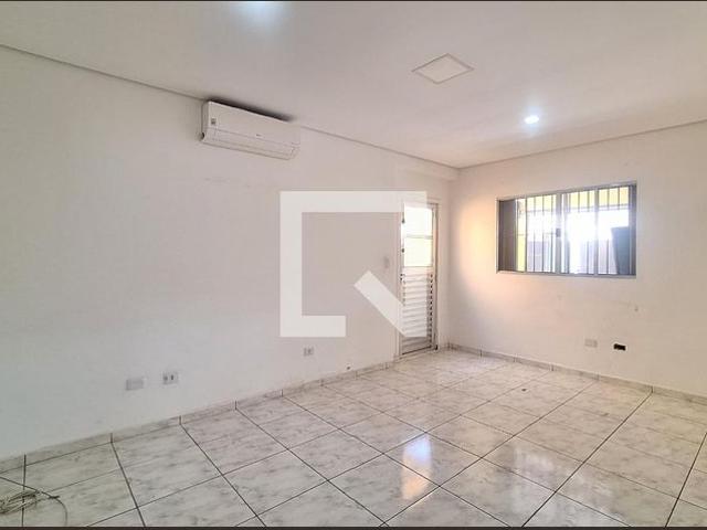 Casa aluguel em Região Imediata de São Paulo, Região Metropolitana de São Paulo