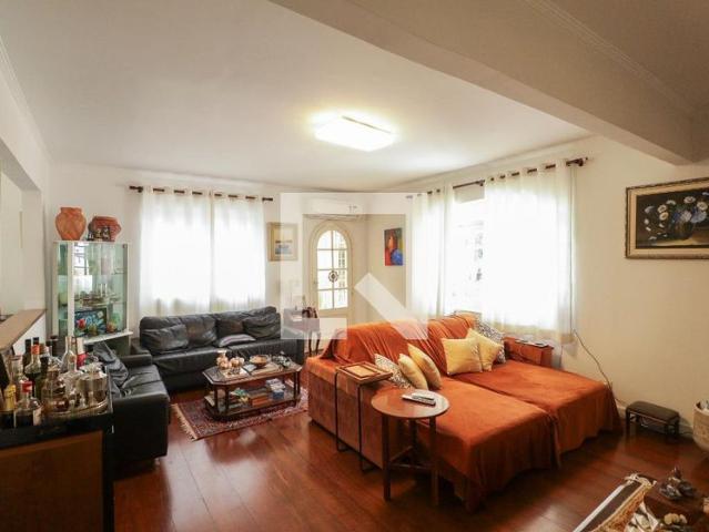 Casa aluguel em Região Imediata de São Paulo, Região Metropolitana de São Paulo