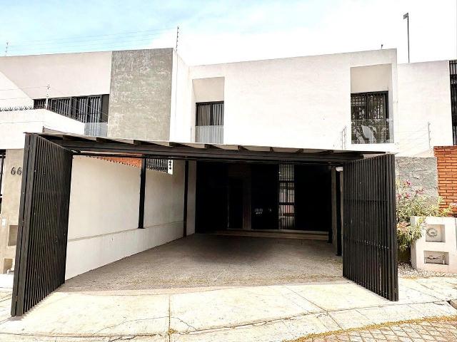 Casa en renta en Colima
