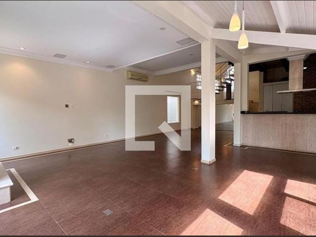 Casa aluguel em Região Imediata de São Paulo, Região Metropolitana de São Paulo