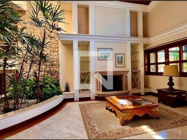 Casa aluguel em Região Imediata de São Paulo, Região Metropolitana de São Paulo