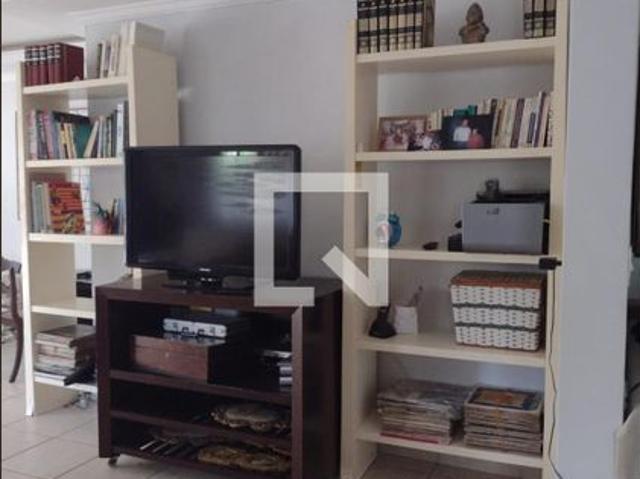 Casa aluguel em Região Imediata de São Paulo, Região Metropolitana de São Paulo