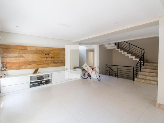 Casa aluguel em Região Imediata de São Paulo, Região Metropolitana de São Paulo