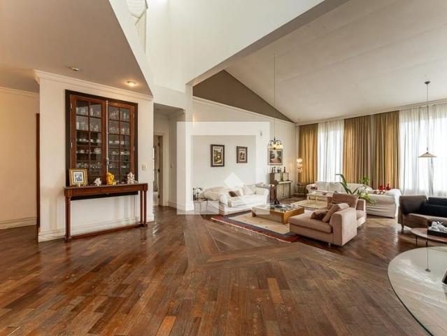 Casa aluguel em Região Imediata de São Paulo, Região Metropolitana de São Paulo