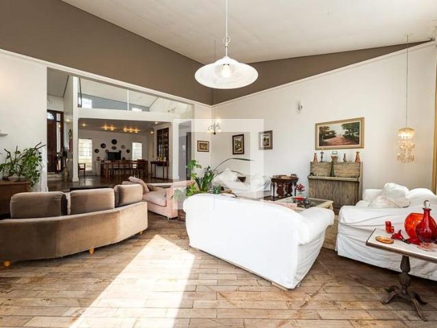 Casa aluguel em Região Imediata de São Paulo, Região Metropolitana de São Paulo