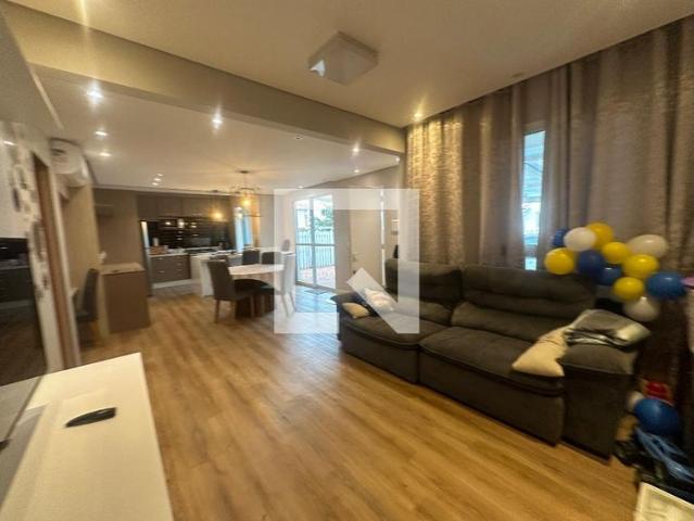 Casa aluguel em Região Imediata de São Paulo, Região Metropolitana de São Paulo