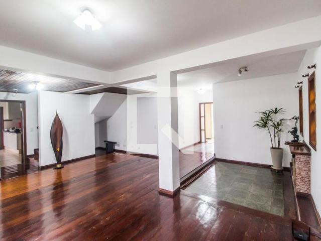 Casa aluguel em Região Imediata de São Paulo, Região Metropolitana de São Paulo