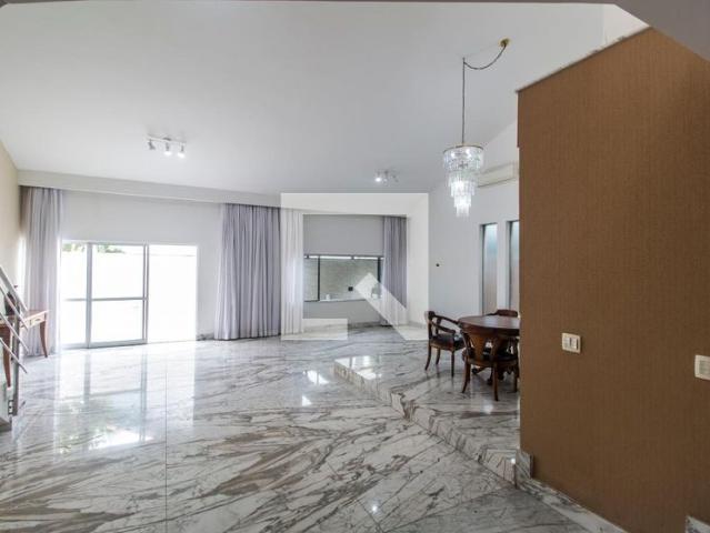Casa aluguel em Alphaville Residencial 4, Santana de Parnaíba