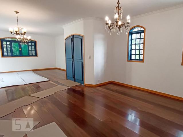 Casa aluguel em Região Imediata de São Paulo, Região Metropolitana de São Paulo