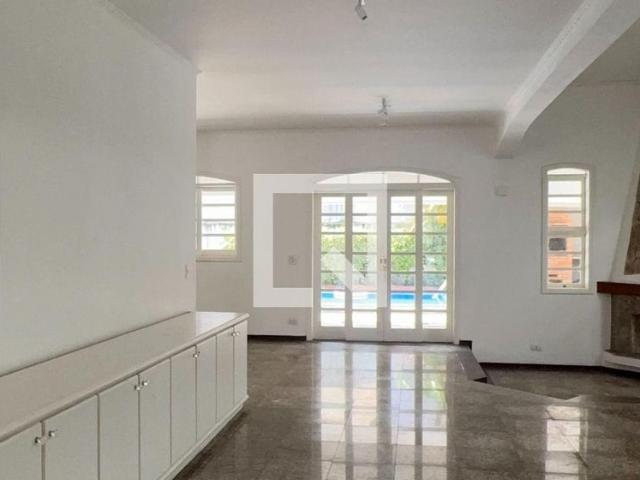 Casa aluguel em Região Imediata de São Paulo, Região Metropolitana de São Paulo