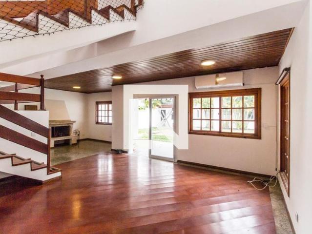 Casa aluguel em Região Imediata de São Paulo, Região Metropolitana de São Paulo