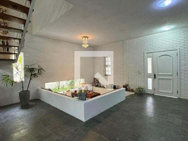 Casa aluguel em Região Imediata de São Paulo, Região Metropolitana de São Paulo