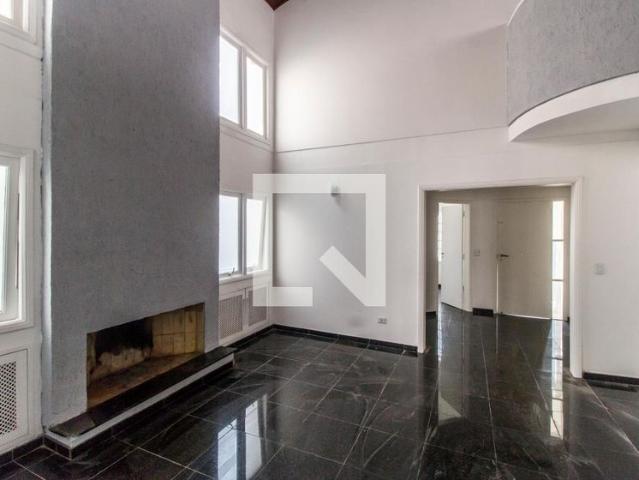 Casa aluguel em Região Imediata de São Paulo, Região Metropolitana de São Paulo