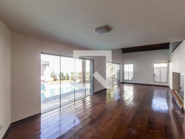 Casa aluguel em Região Imediata de São Paulo, Região Metropolitana de São Paulo