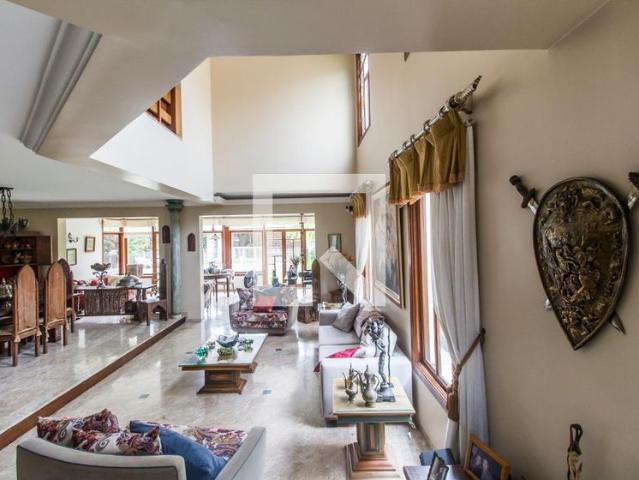 Casa aluguel em Região Imediata de São Paulo, Região Metropolitana de São Paulo