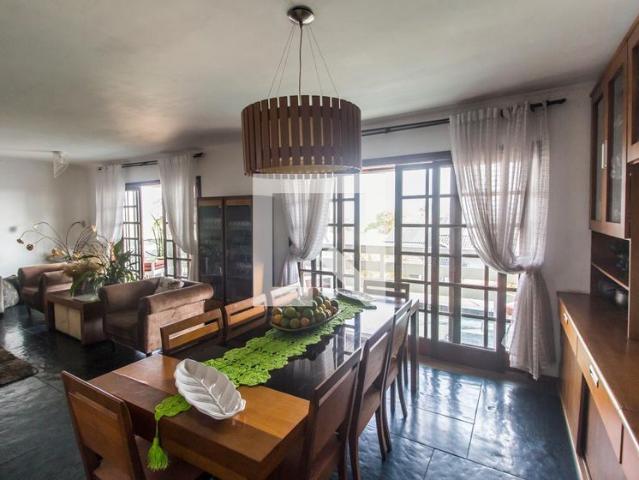 Casa aluguel em Região Imediata de São Paulo, Região Metropolitana de São Paulo
